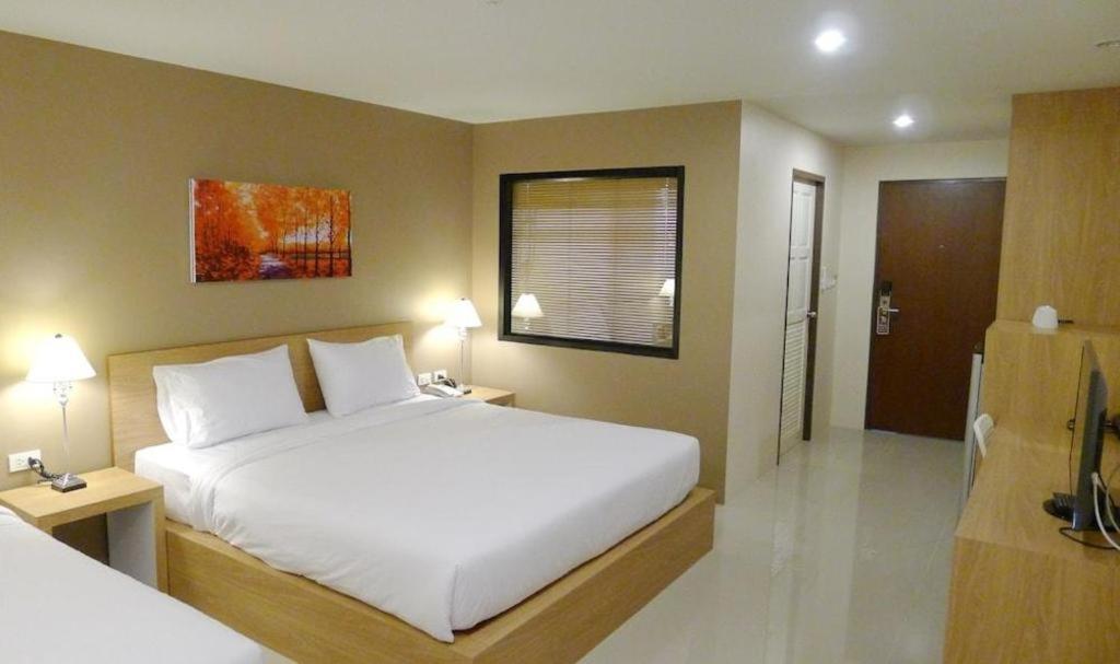 T5 Suites Pattaya Exterior foto
