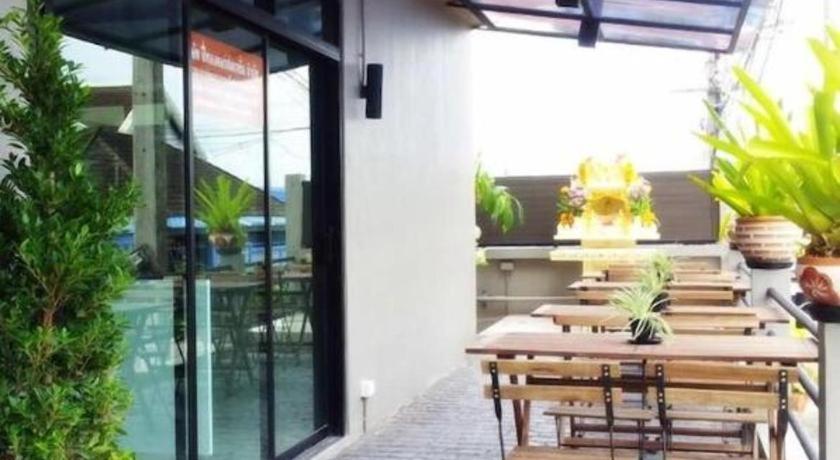 T5 Suites Pattaya Exterior foto