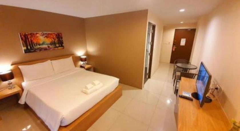T5 Suites Pattaya Exterior foto